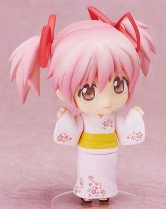 Madoka-Matsuri-Figure-2-468x585