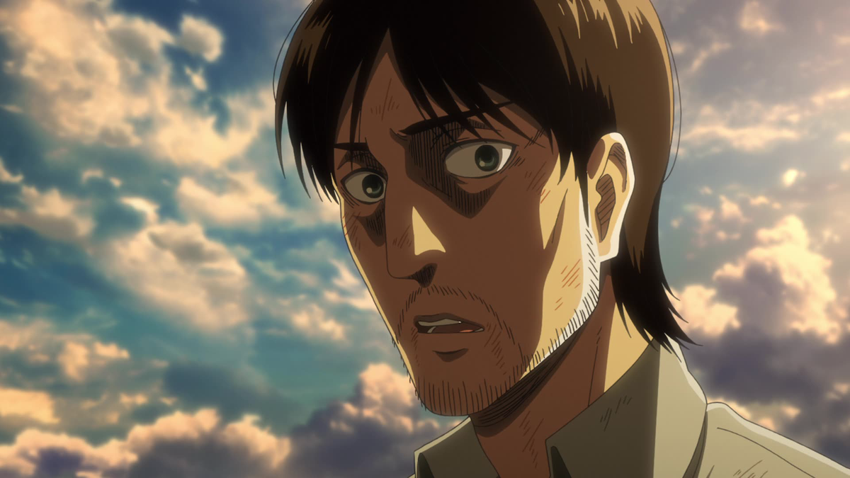 Grisha Yeager em cena de Shingeki no Kyojin sob um céu nublado
